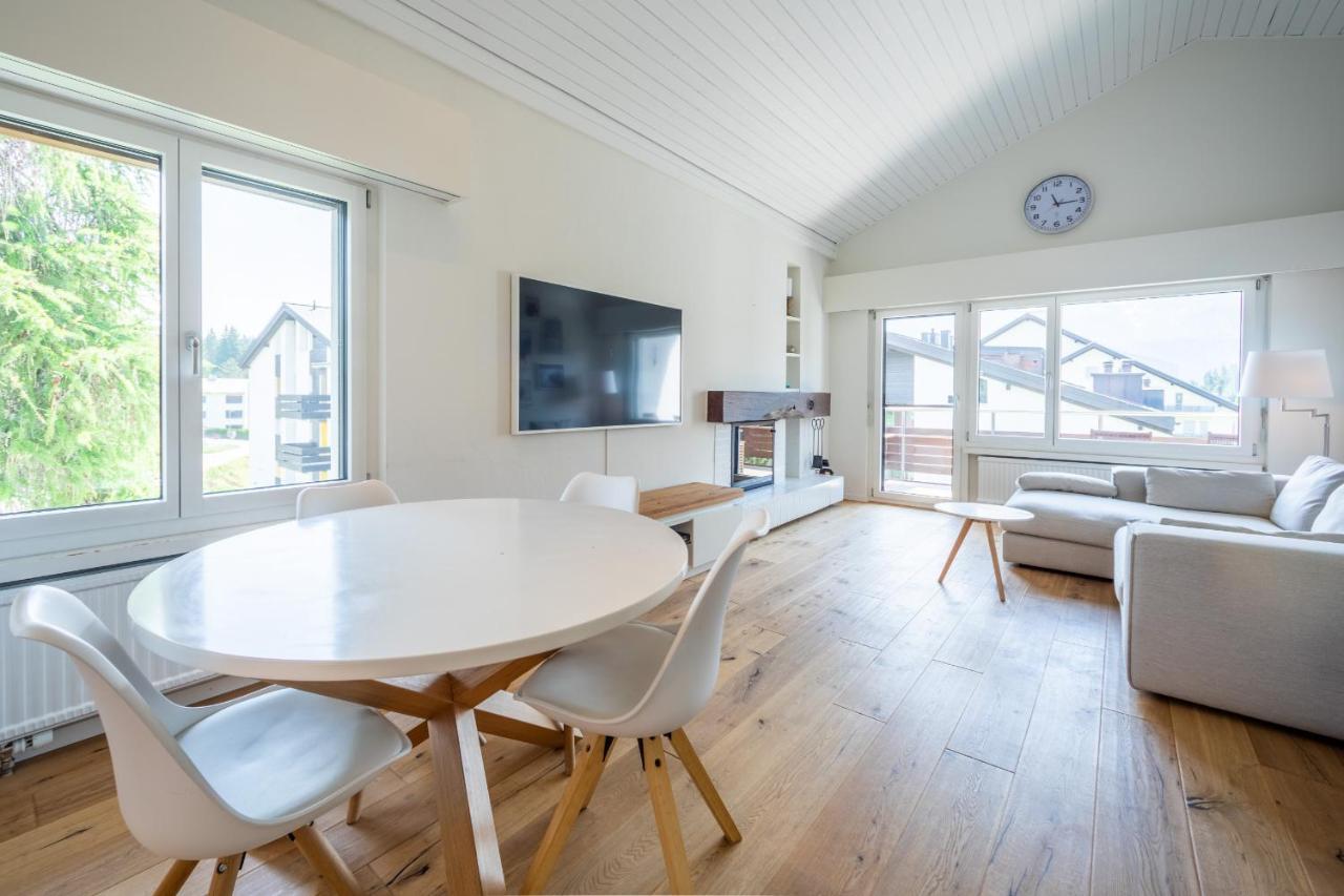 Casa Curnera 8 Apartman Laax Kültér fotó
